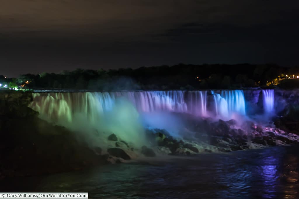 Niagara Falls at night, Niagara Canada