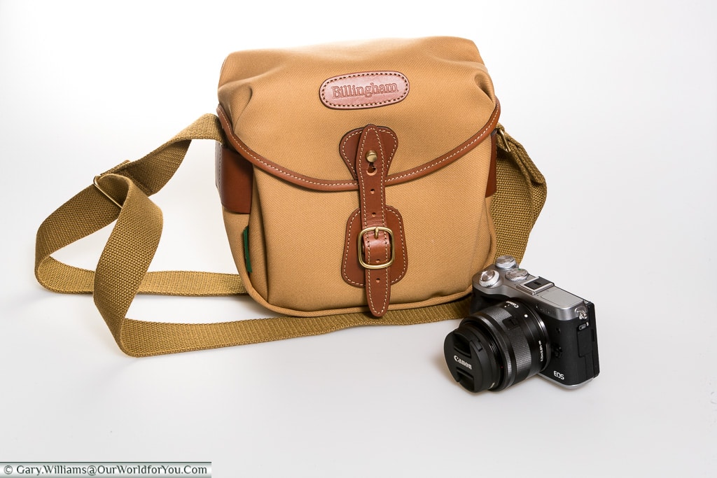 The Canon EOS M6 and Billingham Hadley Digital, Billingham Bags
