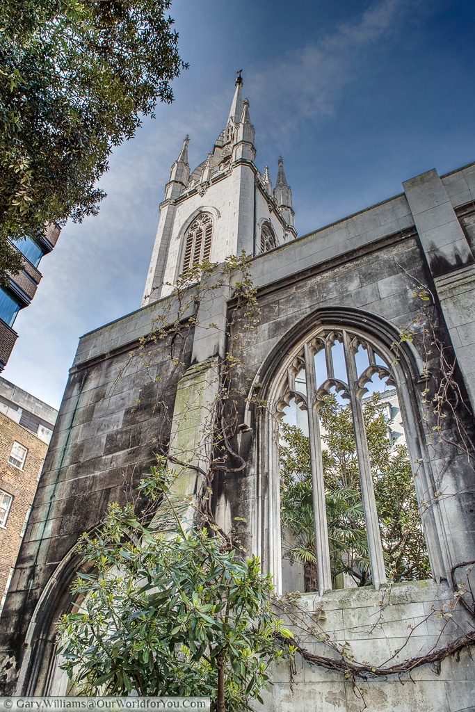 St Dunstans in the East, City of London, UK