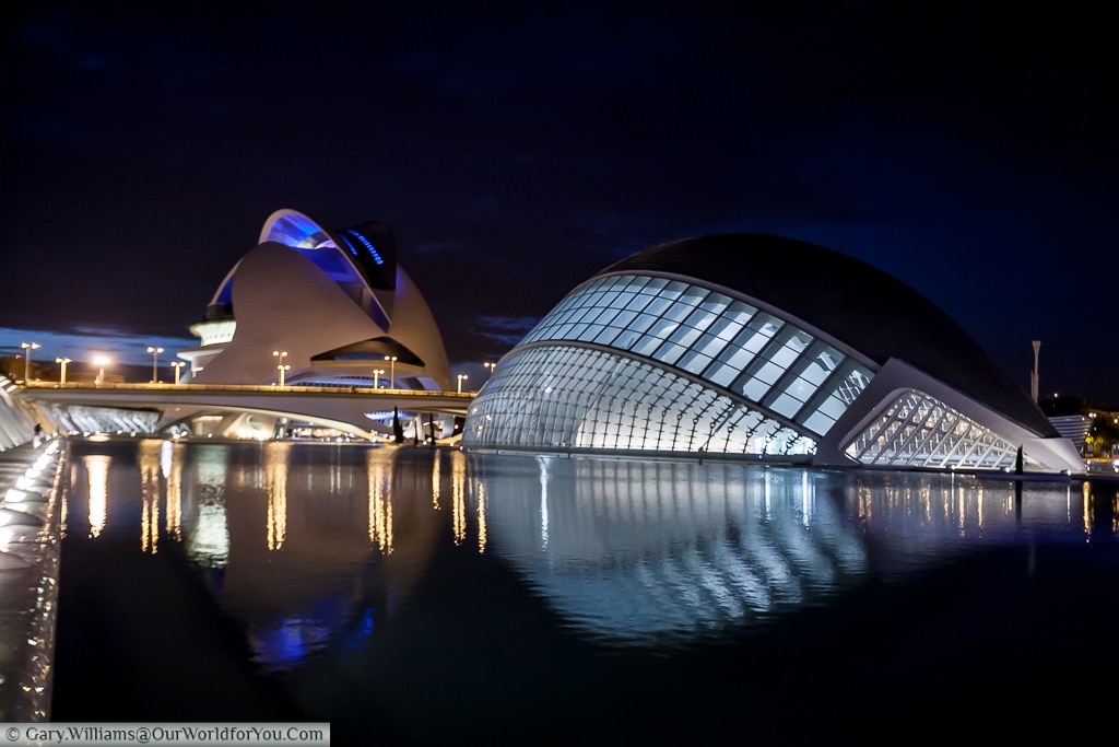 The City of Arts and Sciences at night, Valencia, Spain