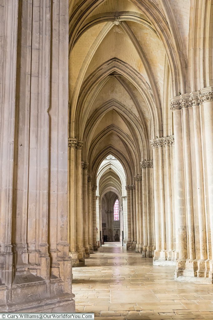 The cloisers of Cathédrale Saint Pierre Saint Paul, Troyes, Champagne, Grand Est, France