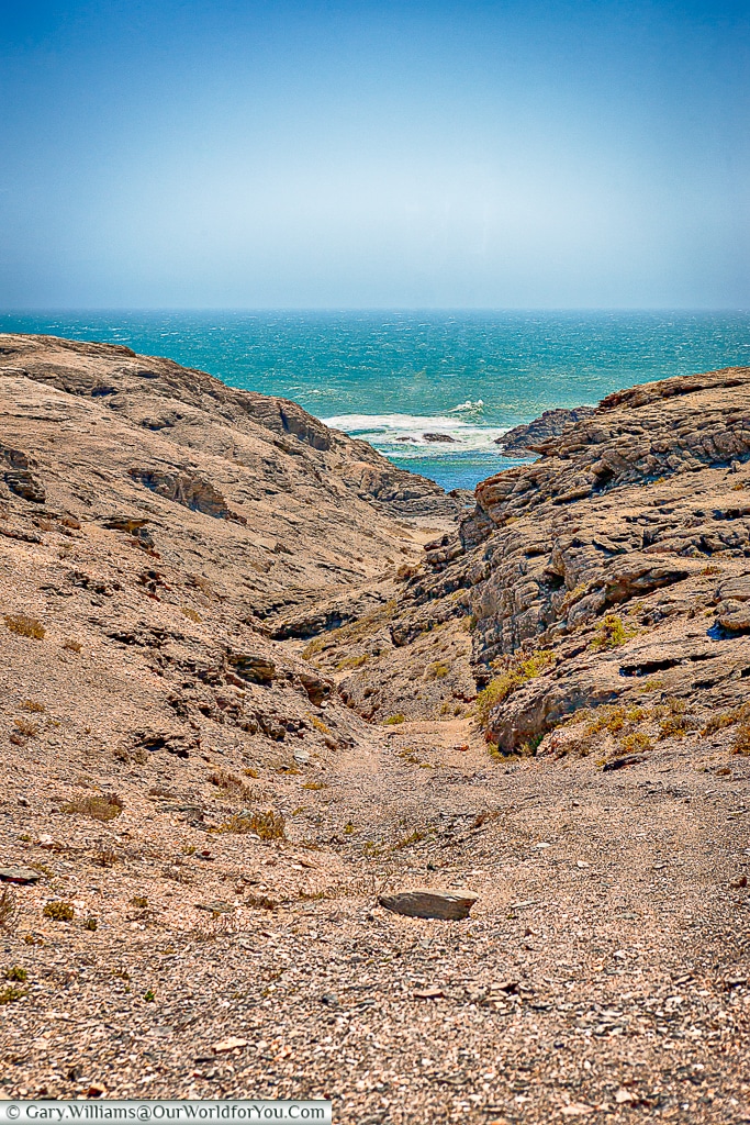 Valley to the sea,Lüderitz, Namibia