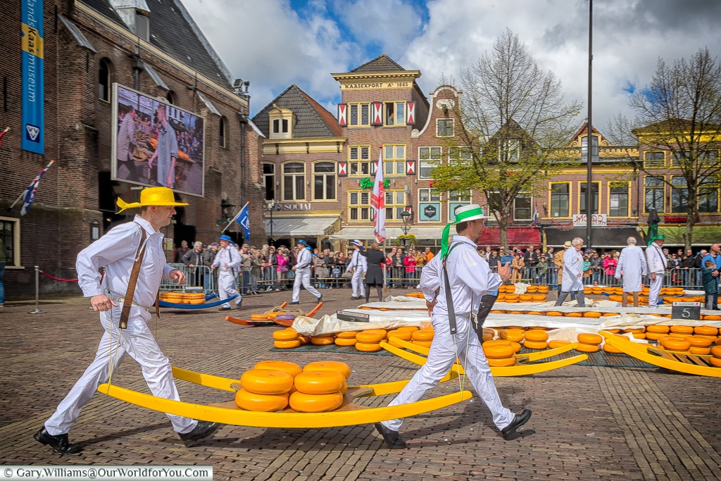 The porters or kaasdragers, Alkmaar, Holland, Netherlands