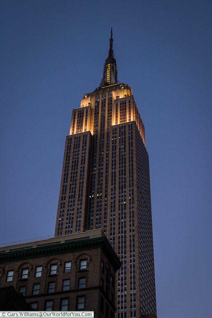 The Empire State Building at dusk, Manhattan, New York, USA
