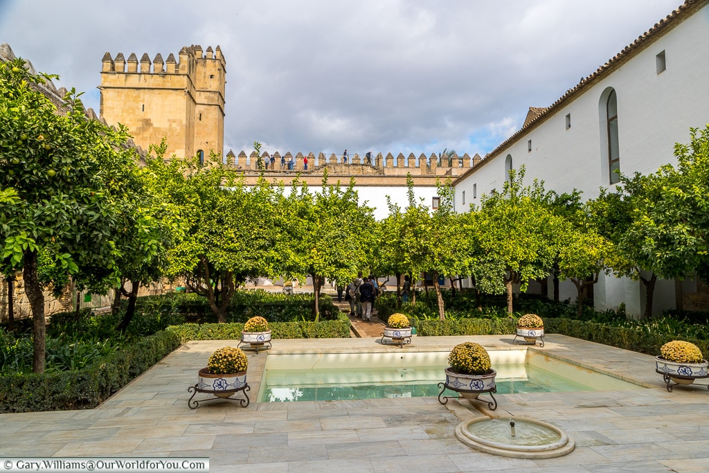 Inner Mudejar Courtyard, Alcázar de los Reyes Cristianos, Cordoba, Córdoba, Spain