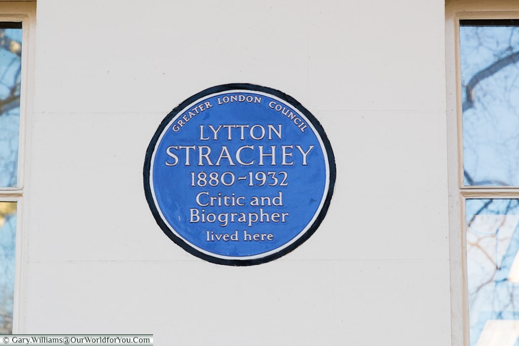 Noted critic remembered, Blue Plaques, London, England