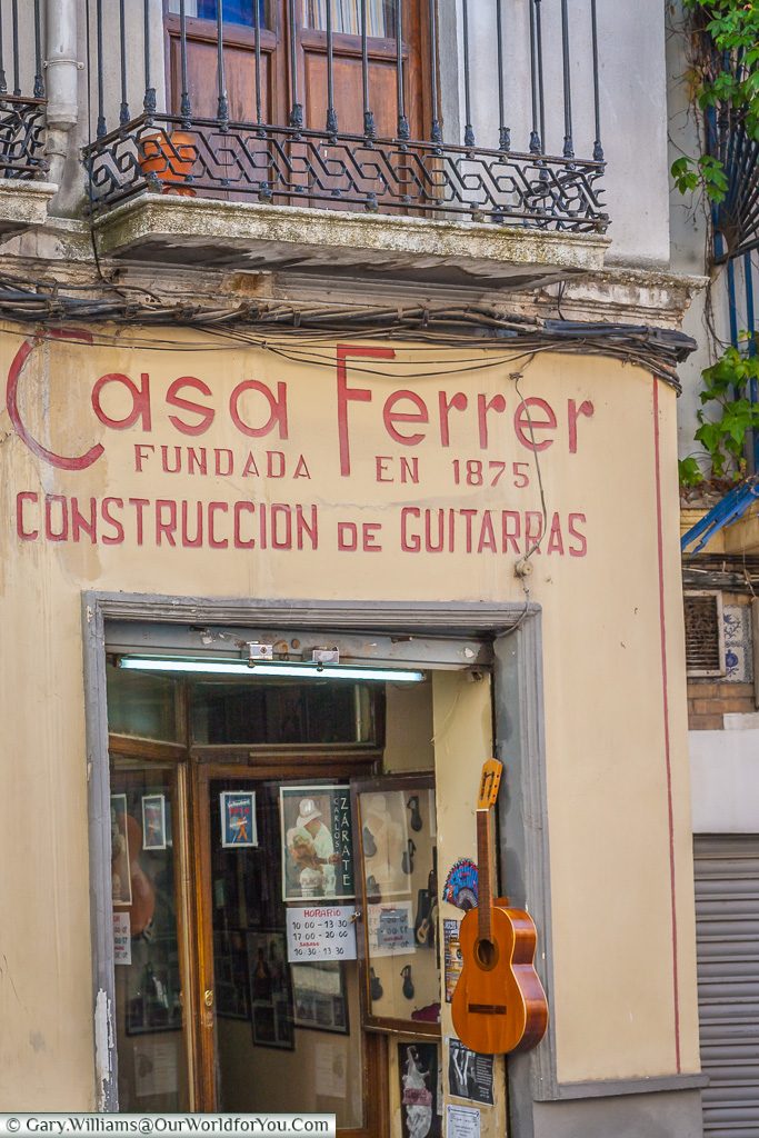 The Guitar maker, Granada, Spain