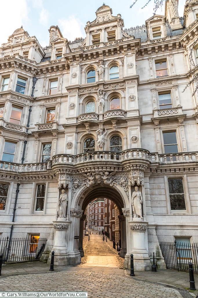 The grand entrance to Inner Temple, London, England, UK