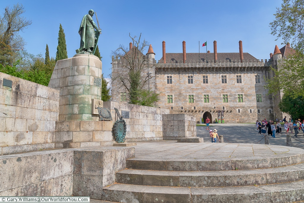Statue to Dom Afonso Henriques and the Palace of the Dukes, Guimarães, Portugal