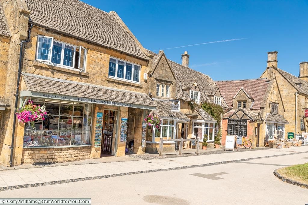 8 of the Cotswolds finest, England Our World for You