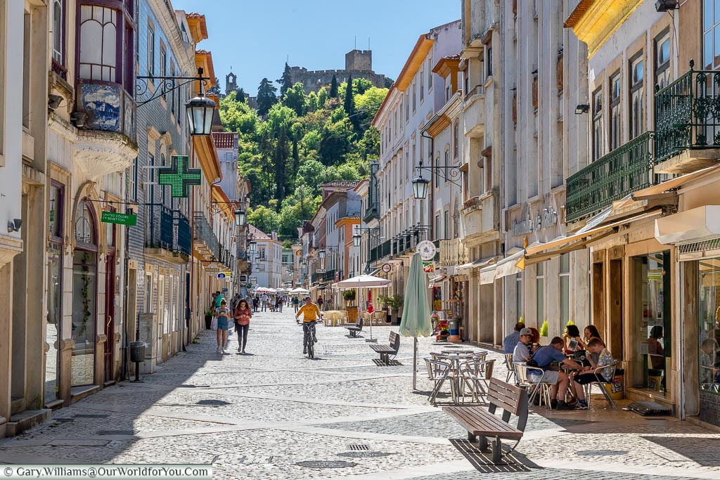 Rua Serpa Pinto, Tomar, Portugal