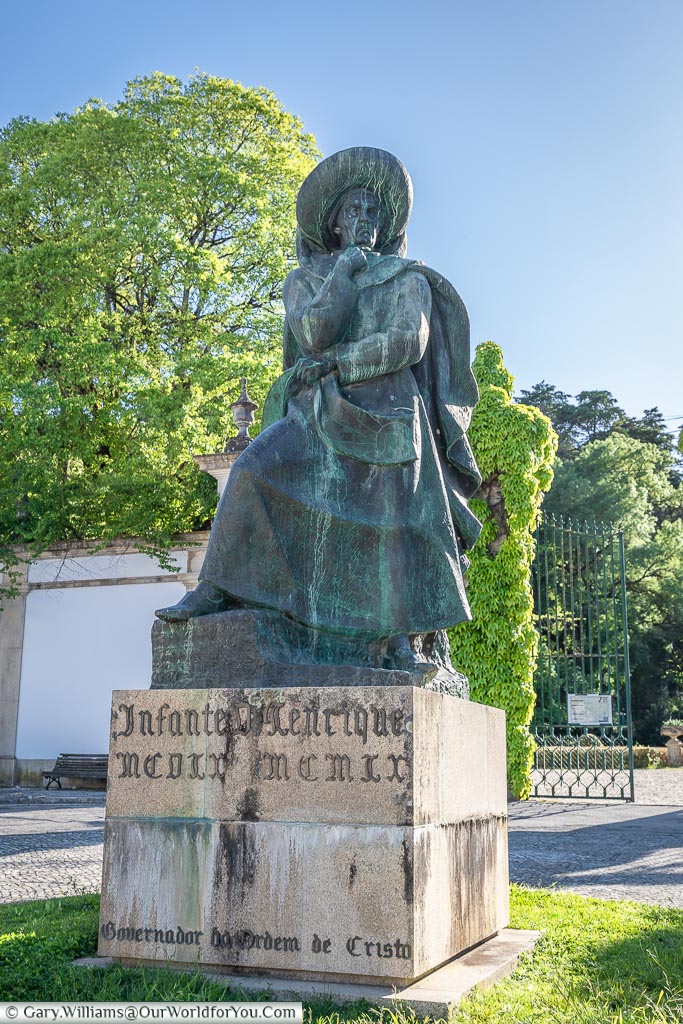 Statue to Henry the Navigator, Tomar, Portugal