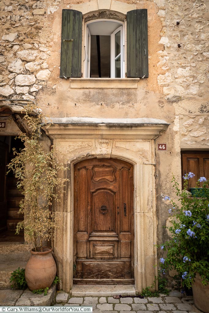 Doorway to 46, Tourrettes-sur-Loup, France