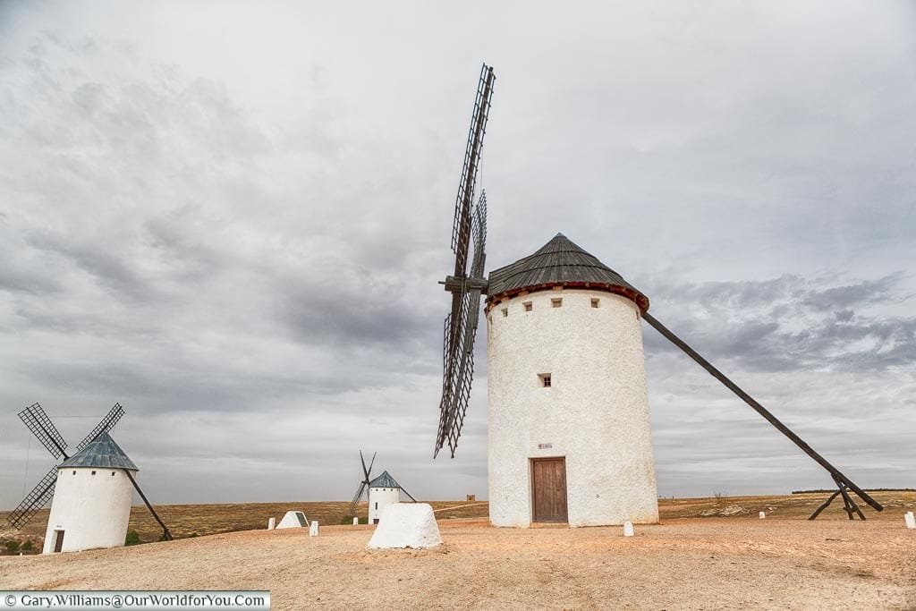 Facing the wind, Campo de Criptana, Spain