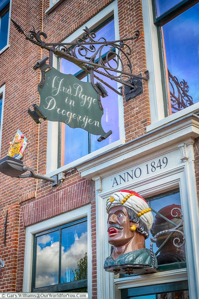 Van der Pigge - a chemist shop, Haarlem, Holland, Netherlands