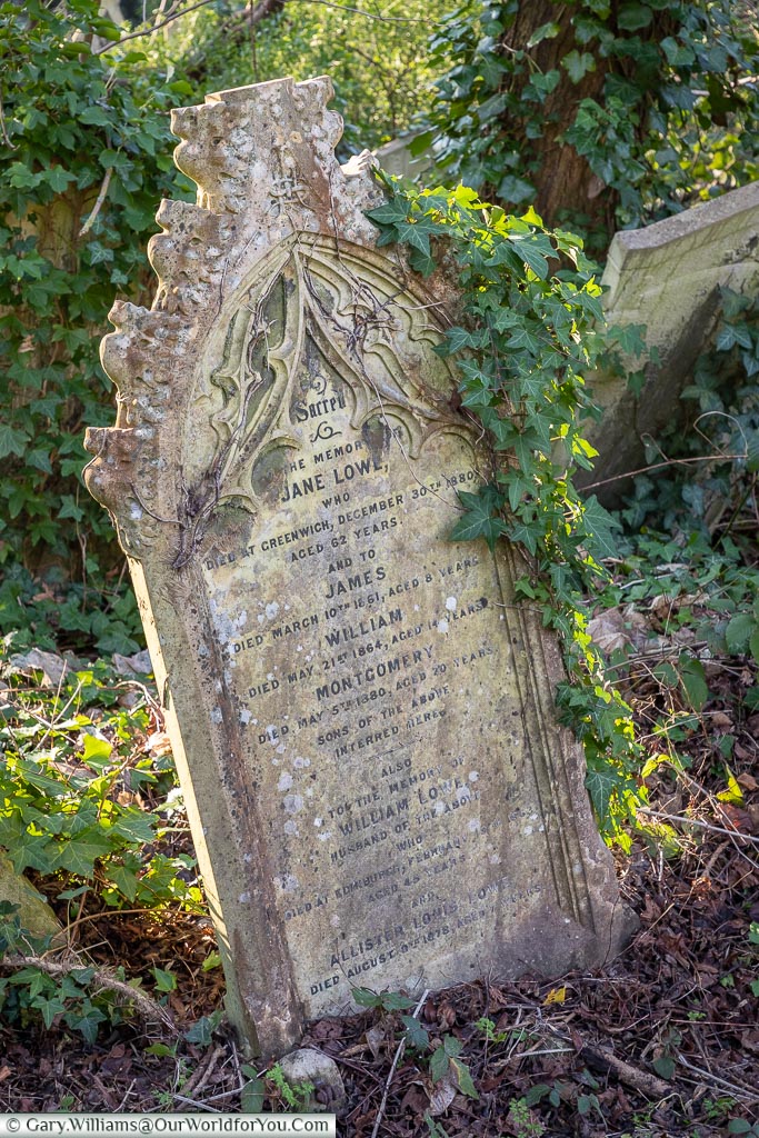 Keeping the memory going, Nunhead Cemetery, London, England, UK