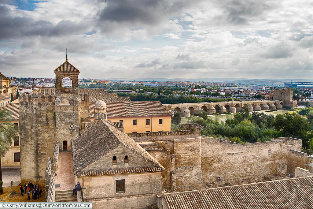 The view from the Alcáza over the old Roman Bridge of Cordoba.