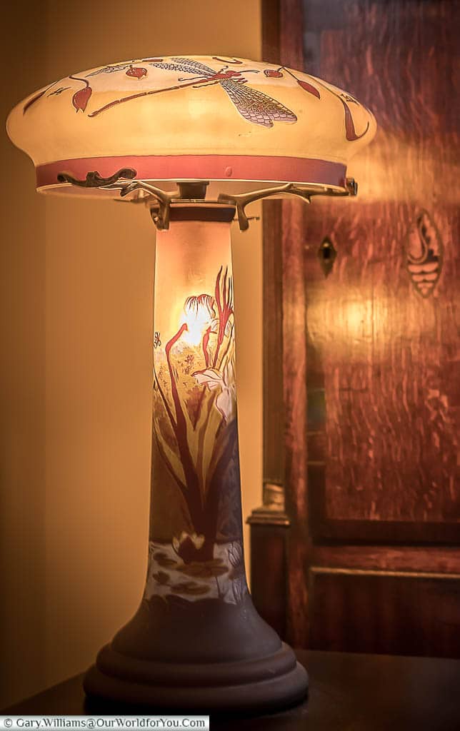 Our Art Deco lamp, purchase at Casa Lis in Salamanca, Sapin