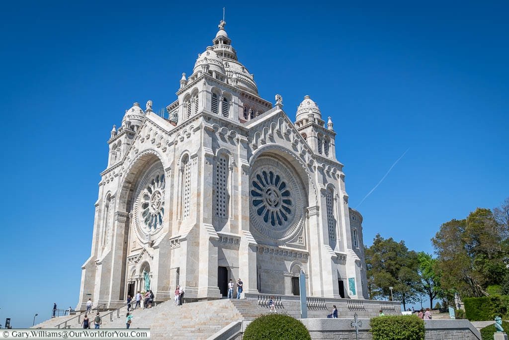 The impressive white stone Santuário de Santa Luzia on the hillside above Viana do Castelo, Portugal