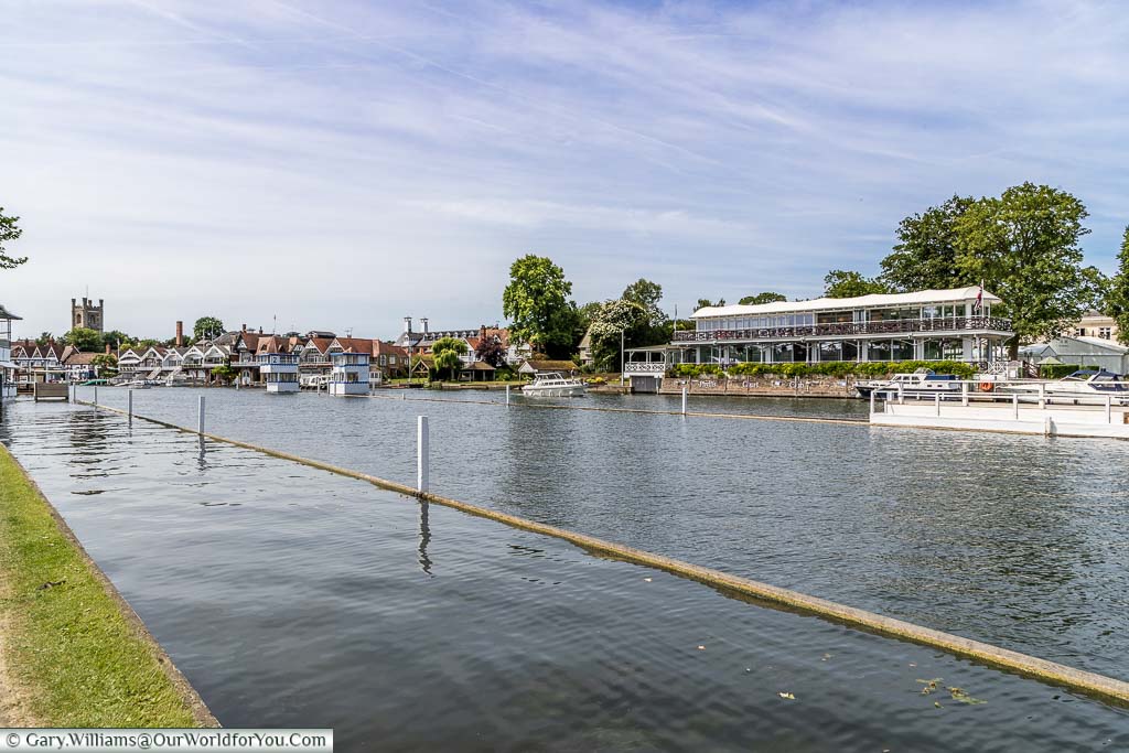 Overlooking the Phyllis Court Club from across the river Thames at Henley-on-Thames