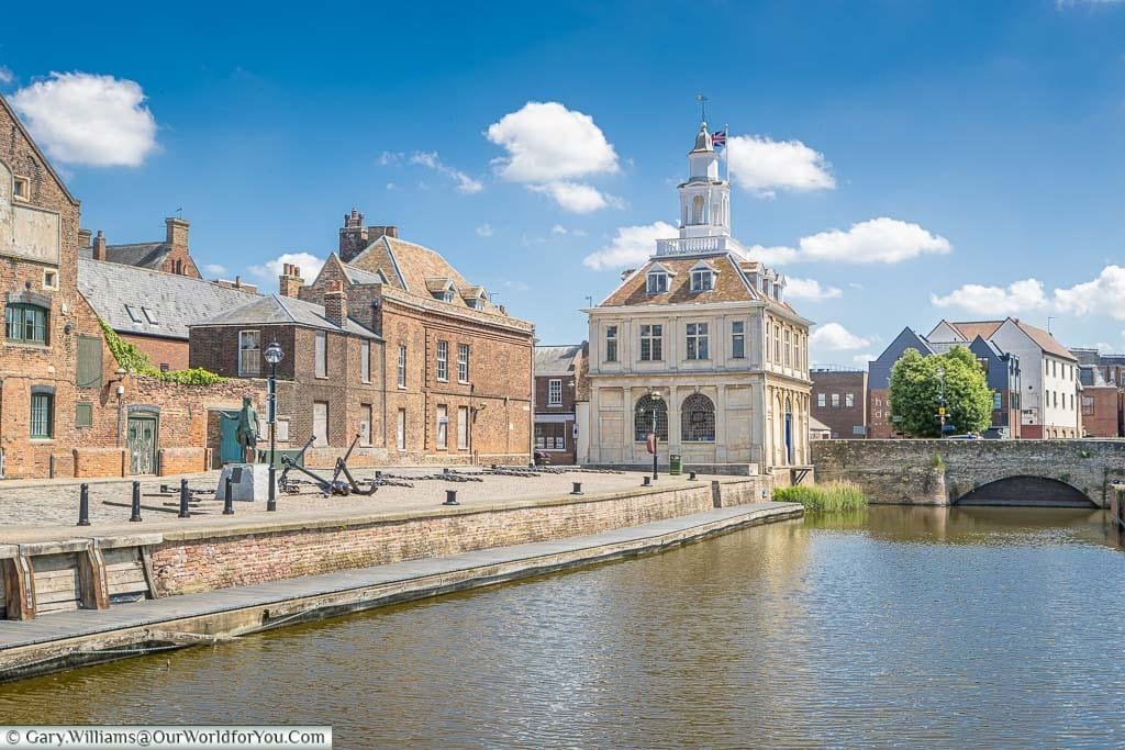 Looking along Purfleet Quay to the Customs House in the historical quarter of King's Lynn, Norfolk