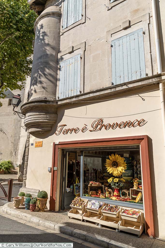 A beautiful little gift shop in St Remy de Provence called Terre e Provence in the orange-brown colours synonymous with region.