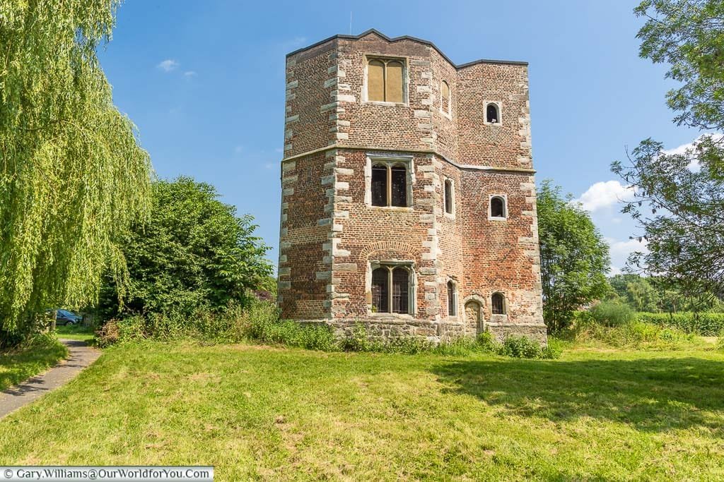 The red-brick tower, which was once part of the 14th-century Ashichbishops palace, also known as Otford Palace, stands alone.