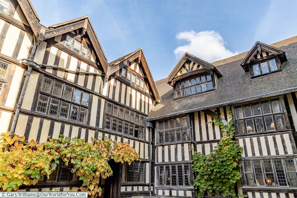 The inner courtyard of Hever Castle with its half-timbered 13th-century facades