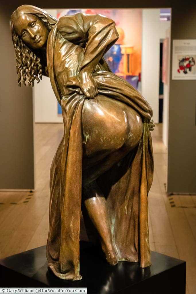 A Bronze of ‘Moona Lisa’, a statue of the Mona Lisa bearing her rump in the M-Shed museum in Bristol