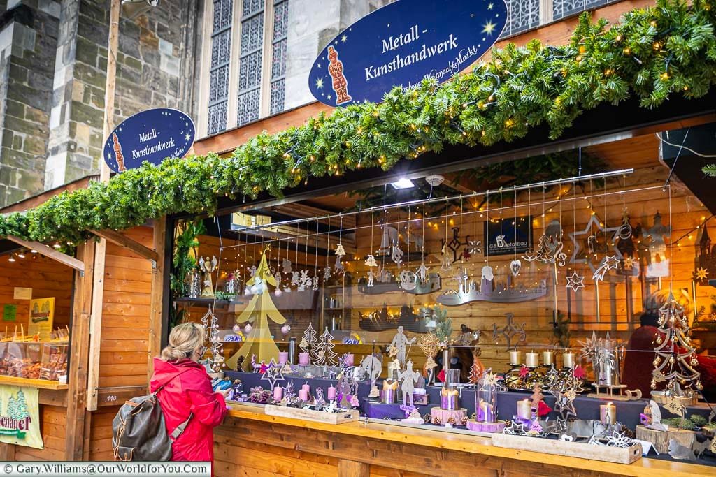 Buying our own momentoes from a stall in Aachen's Christmas Markets