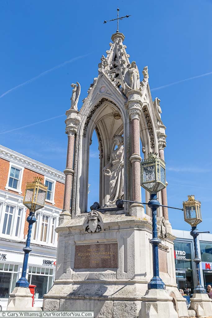The statue to a young queen victoria in jubilee square in maidstone town centre