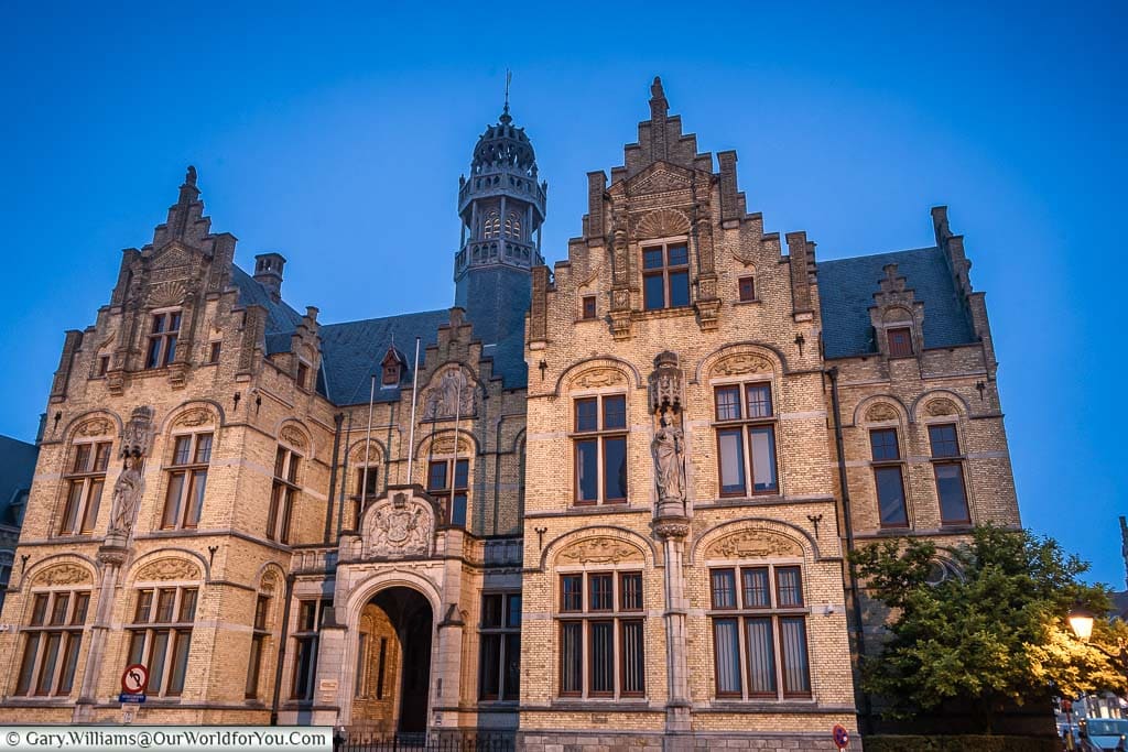 Ypres, Courts of Justice at night