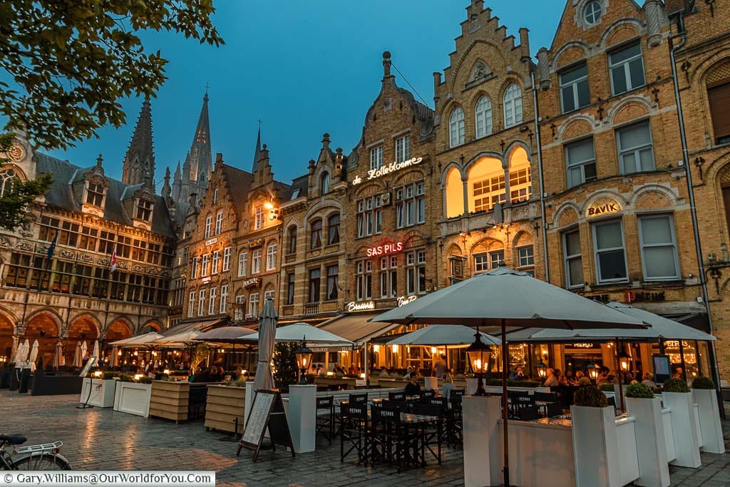 Ypres, Grote Markt at dusk