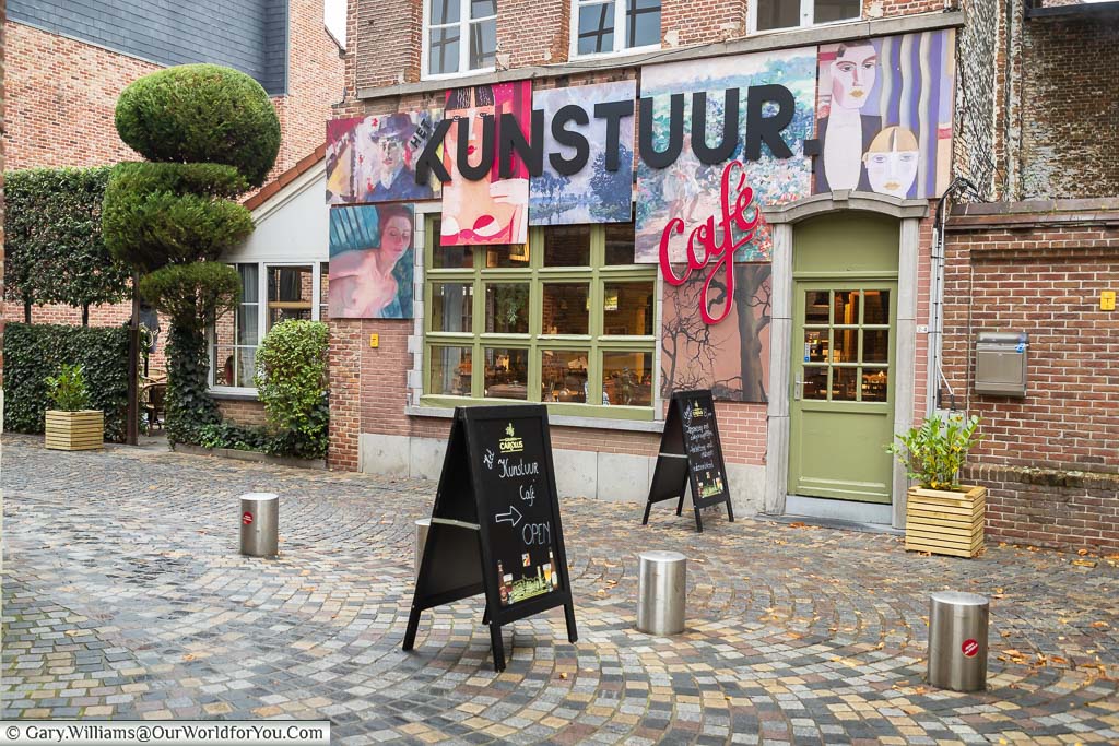 The outside of the colourful Kunstuur Café in Mechelen, belgium.