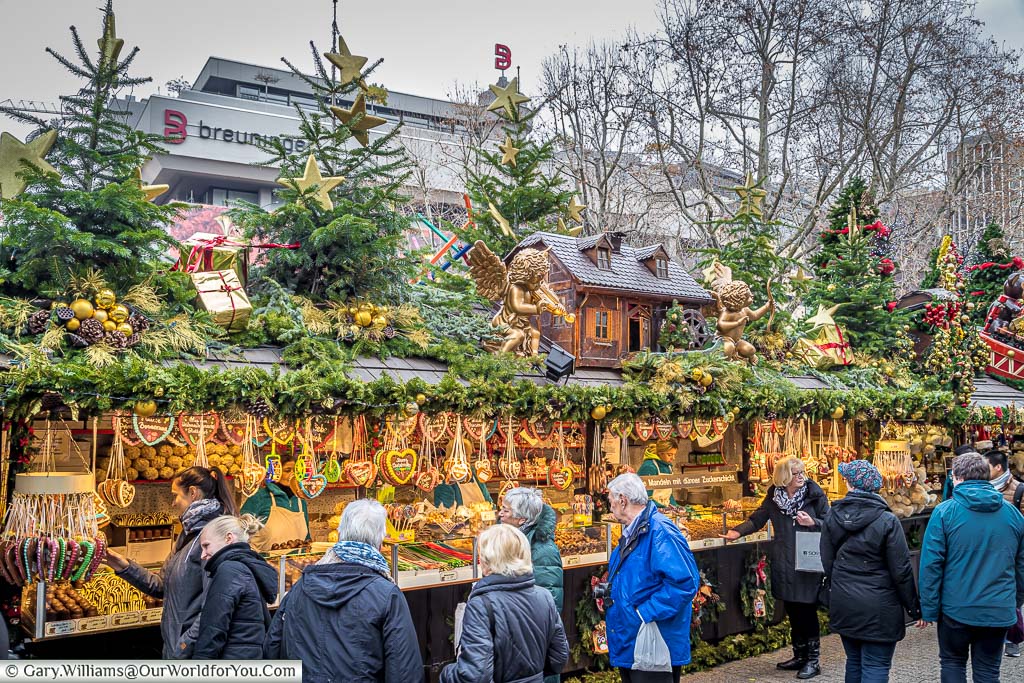 A christmas market stall specialising in gingerbread in stuttgart, germany