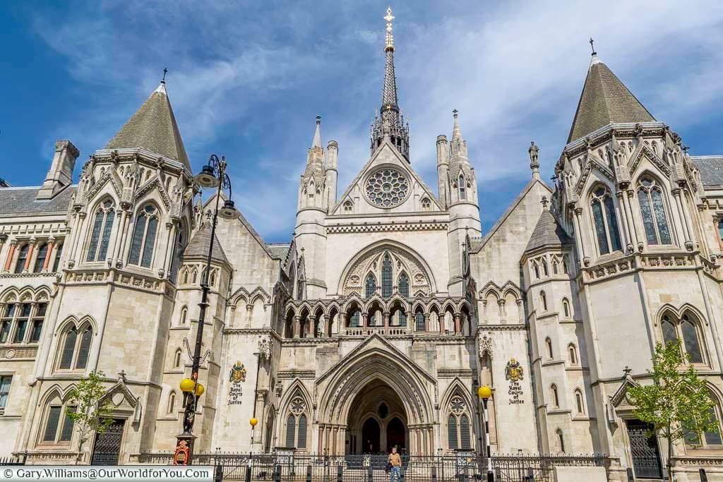 The entrance to the Royal Courts of Justice in London