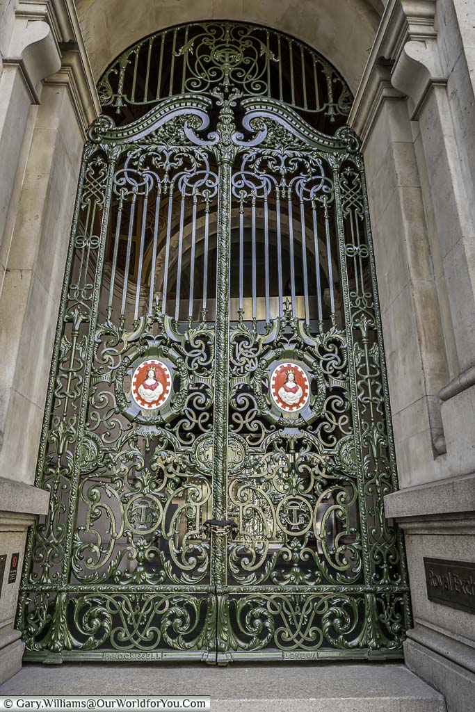 A close up of the iron gates at one of the entrances to the Royal Exchange