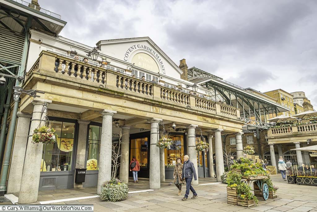 Featured image for “Exploring the streets of Covent Garden”