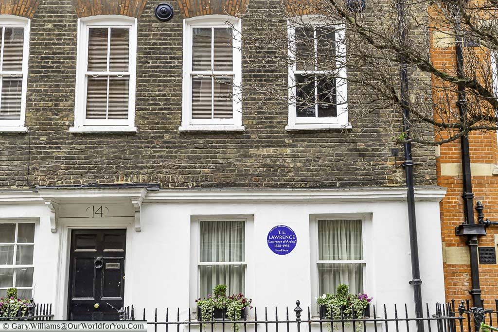 A blue plaque on number 14 Cowley Street, Westminster, once home to T.E. Lawrence who is probably better know as Lawrence of Arabia.