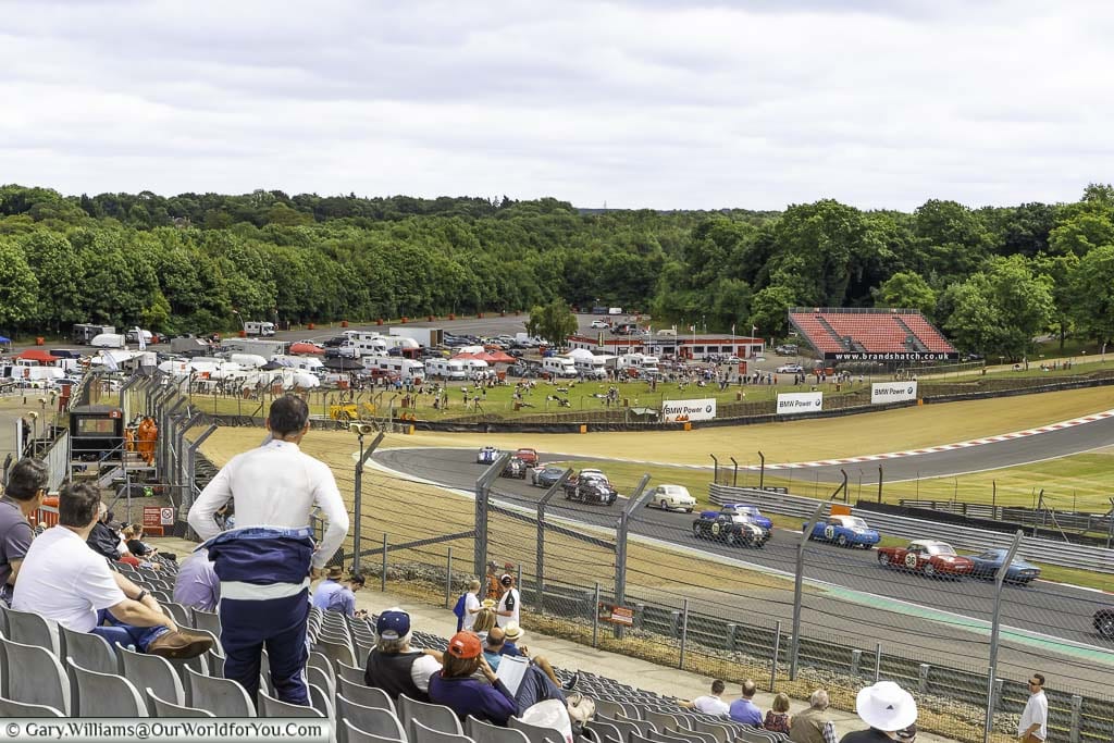 the view of paddock hill bend from the grandstand at brands hatch, visit brands hatch, things to do in kent, uk motorsport, uk racing circuits, visit a racing circuit