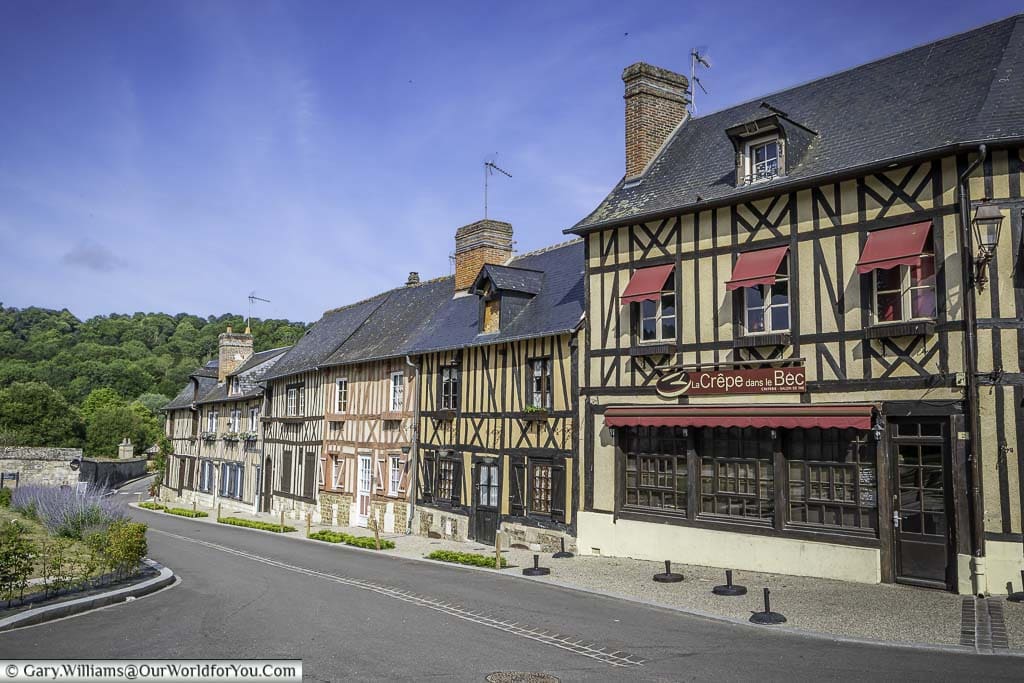 Featured image for “Visiting delightful towns and villages in France, part VI”